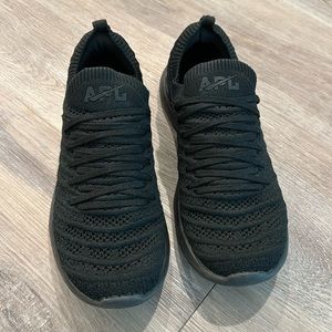 APL techloom wave sneakers